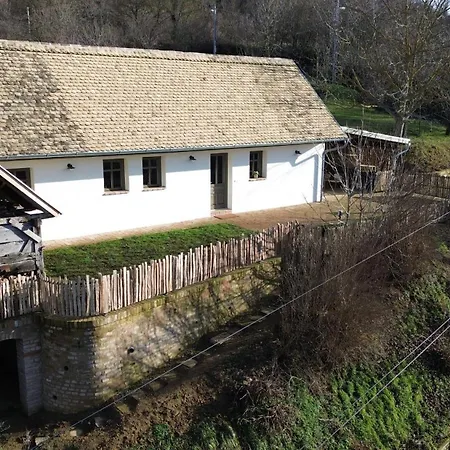 Rigli Vendeghaz Závod
